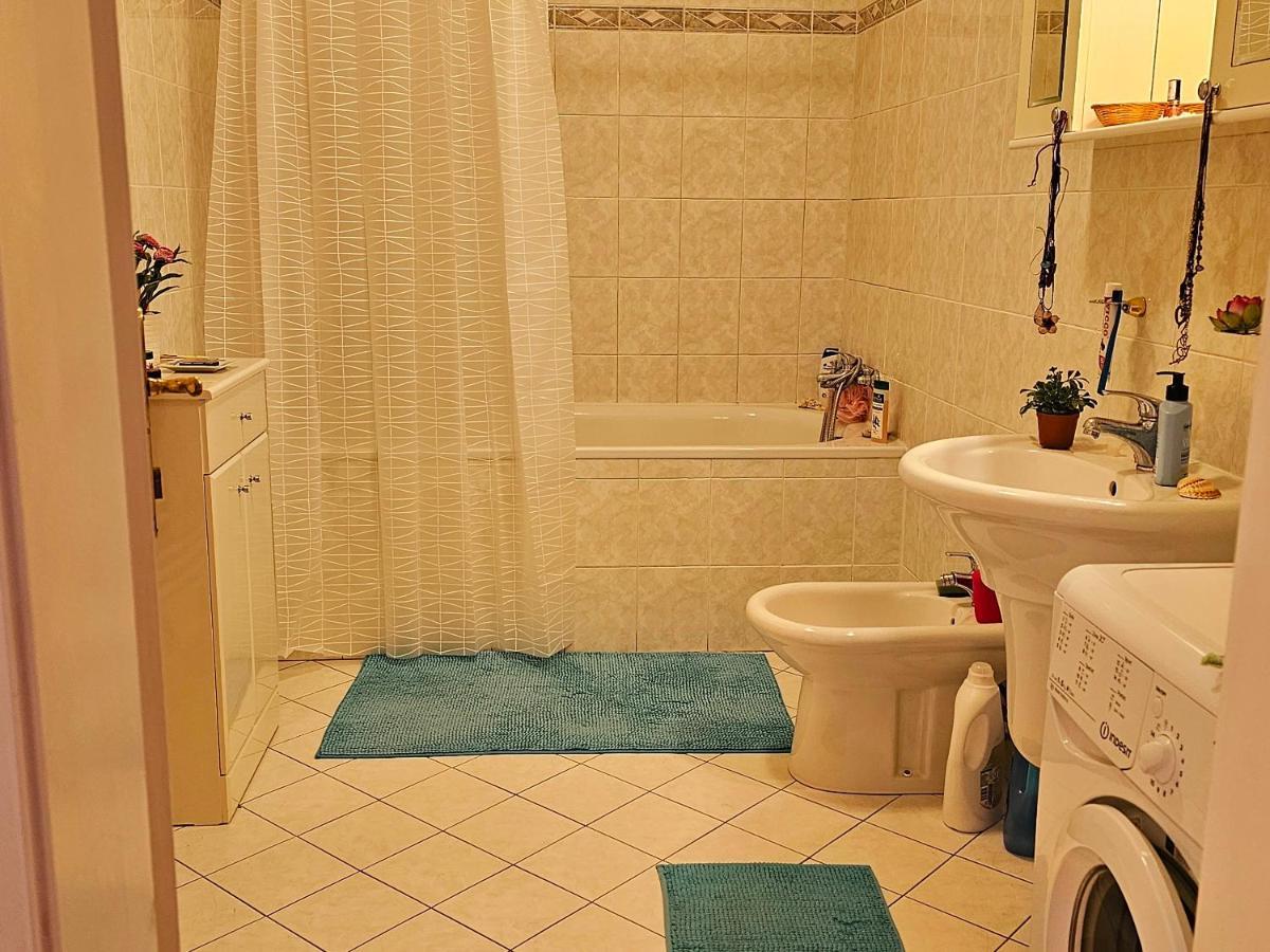 Laxmi Happy Home In Historical Prague Praga Quarto foto