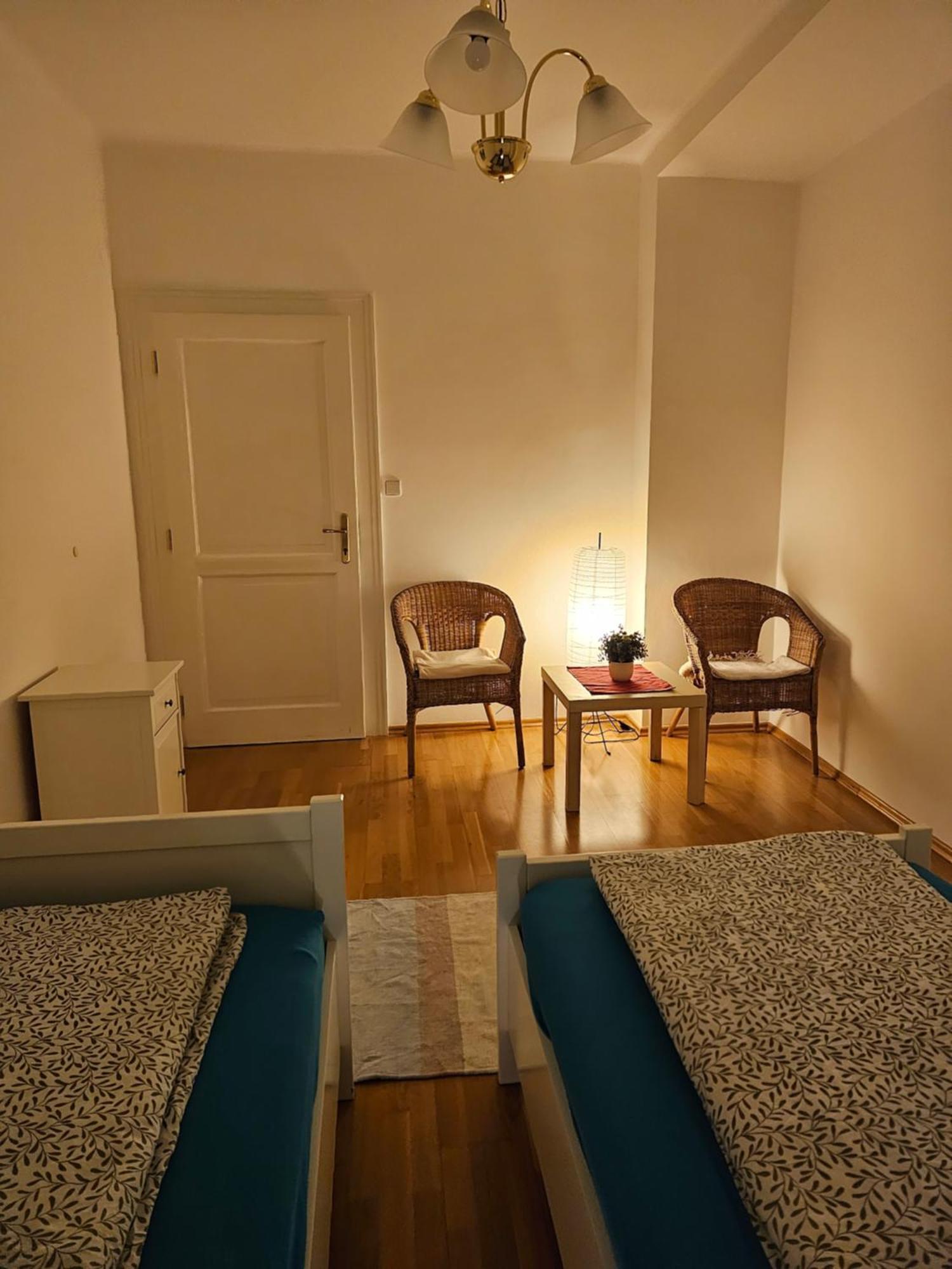 Laxmi Happy Home In Historical Prague Praga Quarto foto