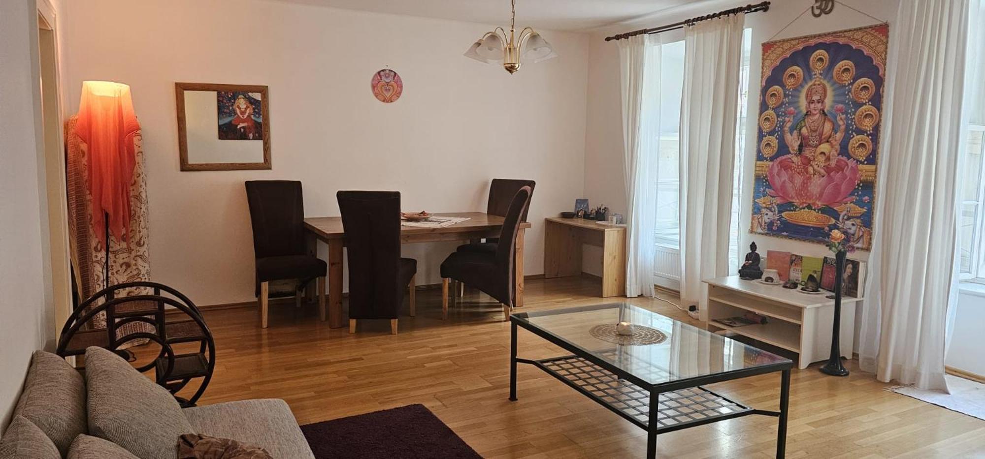 Laxmi Happy Home In Historical Prague Praga Exterior foto